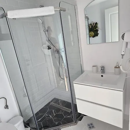 Tiny Village Mamaia Nord - House 6 *