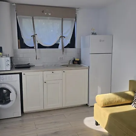Tiny Village Mamaia Nord - House 6 Vakantiehuis *